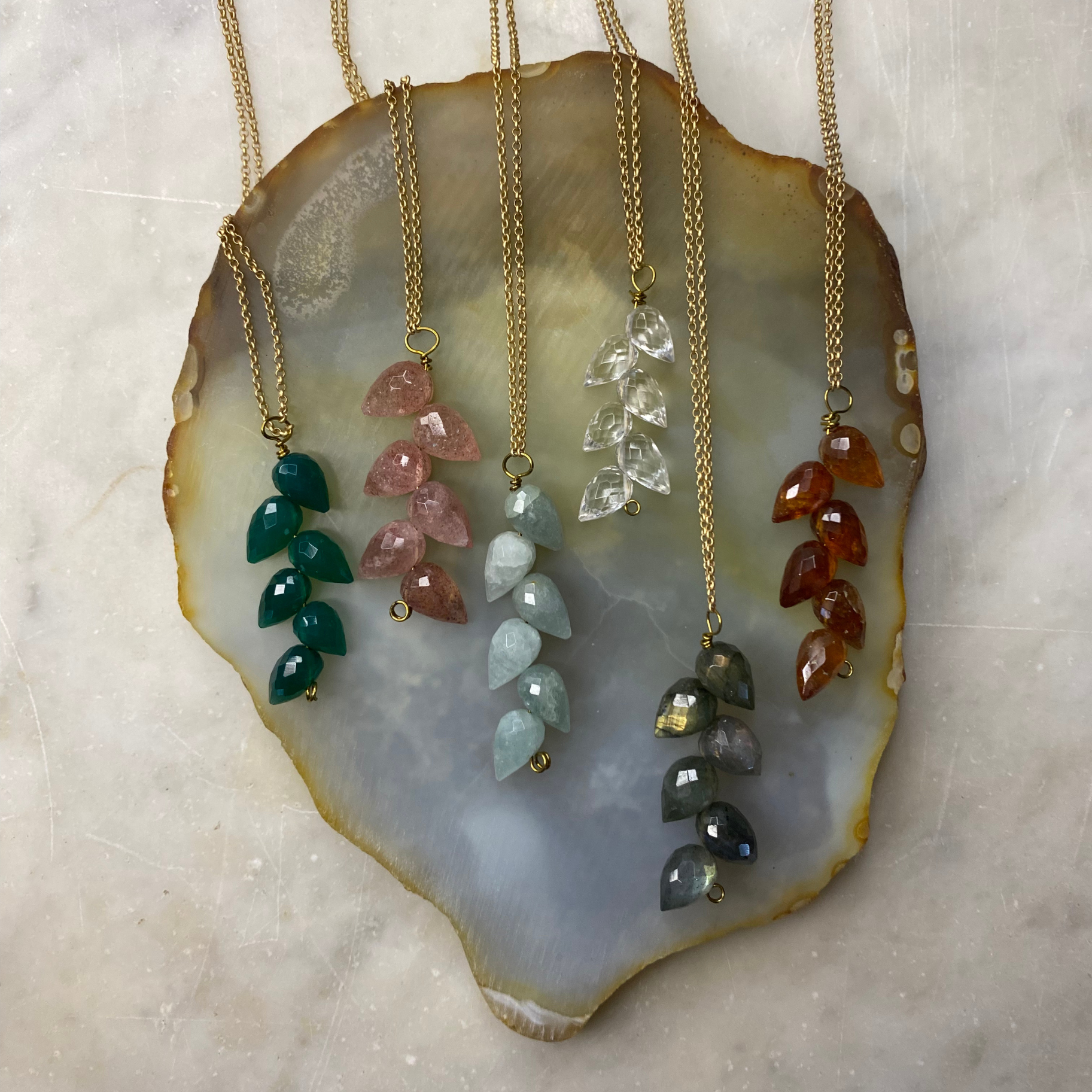 Leaf Tear Drop Stone Matte Gold Chain Necklace