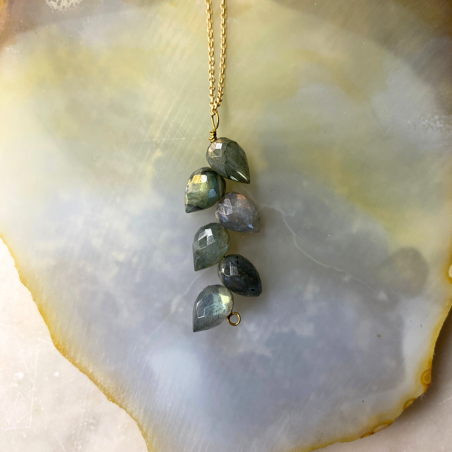 Leaf Tear Drop Stone Matte Gold Chain Necklace