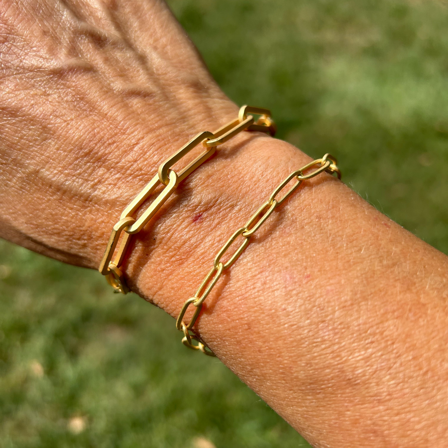 Matte Gold Paperclip Chain Bracelet