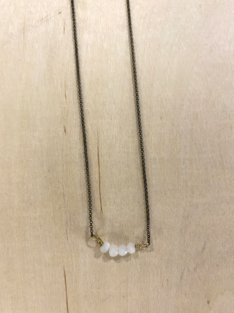 Vergas Necklace